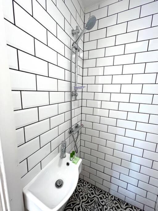 Apartamento Flat 12, 10 St John'S Road Bournemouth Exterior foto